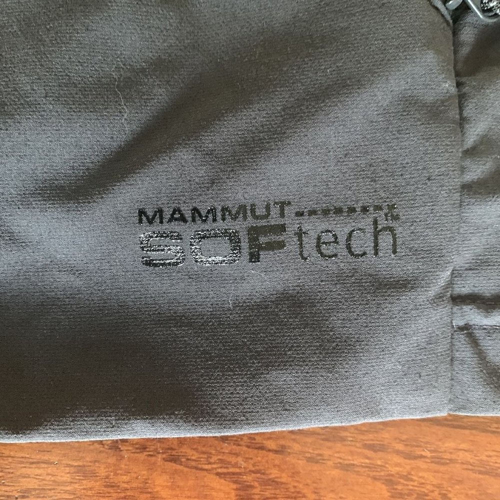 Mammut Men's Softech Softshell Technical Hybrid J… - image 3